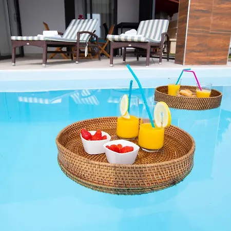 Villa Royal 2 *