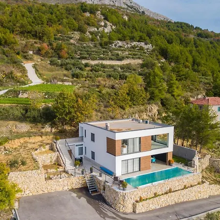 Villa Royal 2
