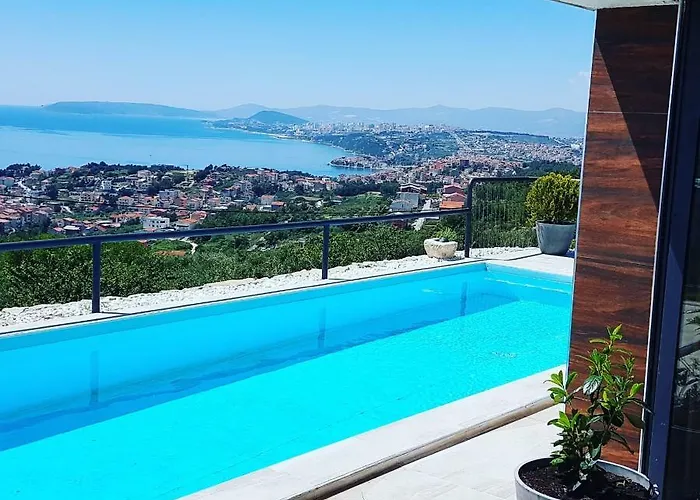 Royal 2 Villa