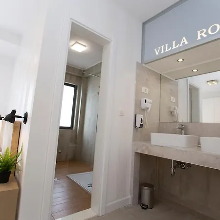 Royal 2 Villa *